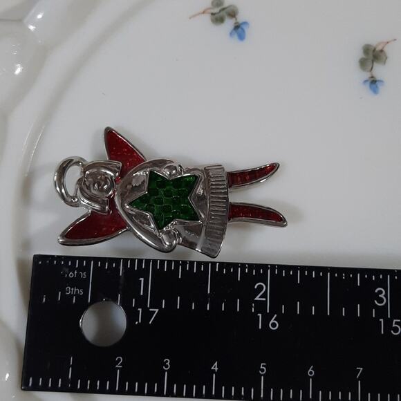 Christmas Angel Pin‎ Brooch Silver Tone with Red & Green Enamel Accents - Picture 8 of 9